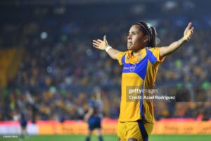 RECORD BREAKER – Enter the Magician!