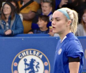AUSSIE RULES? Can Ellie Carpenter Bring Blues More Success?