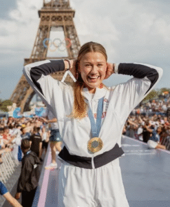 THE OMG MOMENT – Why we need to talk about boobs