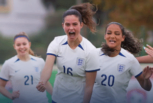 LIONESS LANDMARK – Pride of Lionesses