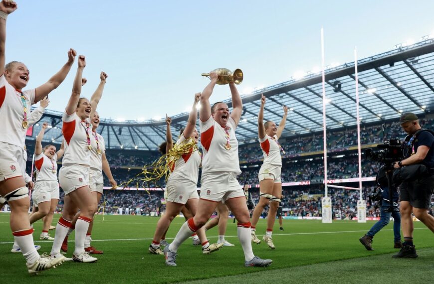 TOP OF THE PROPS. Sarah Bern relishes the Six Nations